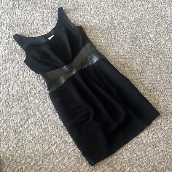 Liz Claiborne career dress with leather trim - Size 12 - Picture 1 of 9